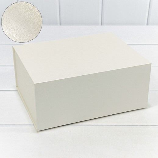 Коробка Прямоугольная 23,2*18,2*10,3 складная на магнитах Серебряный 1/50 Арт: 721157/0106